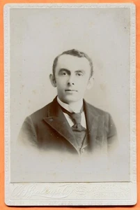 Poughkeepsie, NY, Portrait of Young Man, by Gallup, circa 1890s Backstamp - Picture 1 of 3