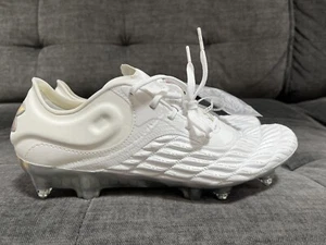 Under Armour UA Magnetico Clone Pro 2 SG White/Chrome Soccer Cleats Mens Size 11 - Picture 1 of 5