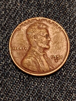 1951 / 1951 D Wheat Penny No Mint  Mark Error Priced For Quick Sell  - Image 1 of 4