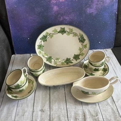 Juego Mixto De Colección De 12 Vajilla FRANCISCANA "IVY" Verde En Relieve. Hecho en EE. UU. Foto 1 de 4