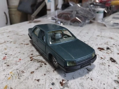 Solido 1/43 - Renault 25 Cod. 1339 1985 - Immagine 1 di 4
