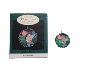 Hallmark Keepsake Ornament Collector's Club Miniature Holiday Bunny Christmas - Bild 1 von 14