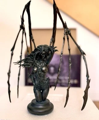 Blizzard 2011 Employee Holiday Gift STARCRAFT KERRIGAN QUEEN OF BLADES free ship - Image 1 of 4