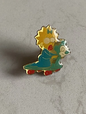 Pin’s Maggie Simpson • - Photo 1/2