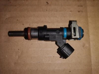MITSUBISHI OUTLANDER MK2 2007-2013 FUEL INJECTOR 2.4 PETROL 4B12 50777 1465A205 Foto 1 de 3