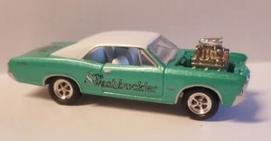 Johnny Lightning '66 Pontiac GTO Pro Street Custom 1:64 Gummireifen Metall unten - Bild 1 von 11