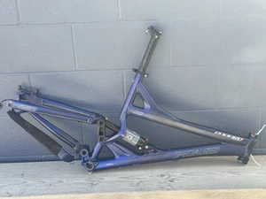 Vintage Specialized Enduro Expert 18" - Picture 1 of 5
