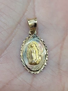 Dije de comunión colgante medallón Virgen María oro tricolor 14k corte diamante 10 mm - Imagen 1 de 11
