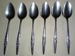 Towle SSC Japón 6 cucharas de sopa de acero inoxidable - doble flor - Imagen 1 de 3