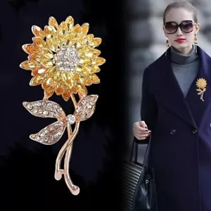 1pc Rose Golden-Plated Sunflower Brooch Pin - Elegant, Sparkling Rhinestones - Picture 1 of 5