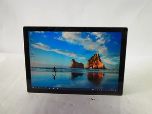 Microsoft Surface Pro 4 1724 12.3" Core I7-6650U 2.2GHz 16GB 256GB SSD W10 A9075 - Picture 1 of 8