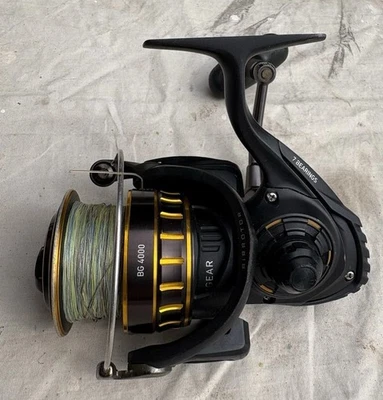 DAIWA  BG 4000 Fishing Spinning Reel - image 1 of 4