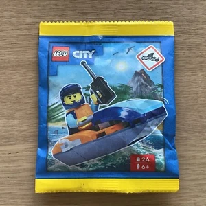 LEGO City Ocean Explorer with Water Scooter Paper Pack 952309 Minifigure SEALED - Picture 1 of 2