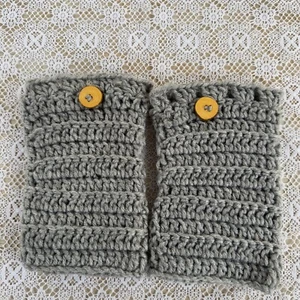 Crochet Boot Cuffs Handmade Tall Boot Toppers Gray with Wood Button  Lacy Top - Picture 1 of 5