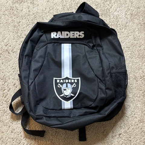 FOCO Backpack Oakland Raiders Unisex Black NFL Striped Adjustable Zipper L.V. LA Cover