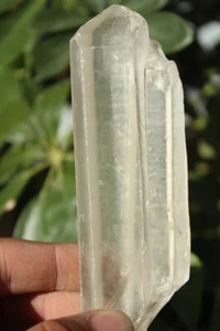 207g NATURAL CLEAR QUARTZ CRYSTAL WAND POINT MINERAL SPECIMEN - Picture 1 of 12