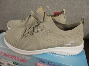 tenis skechers relaxed fit air cooled memory foam