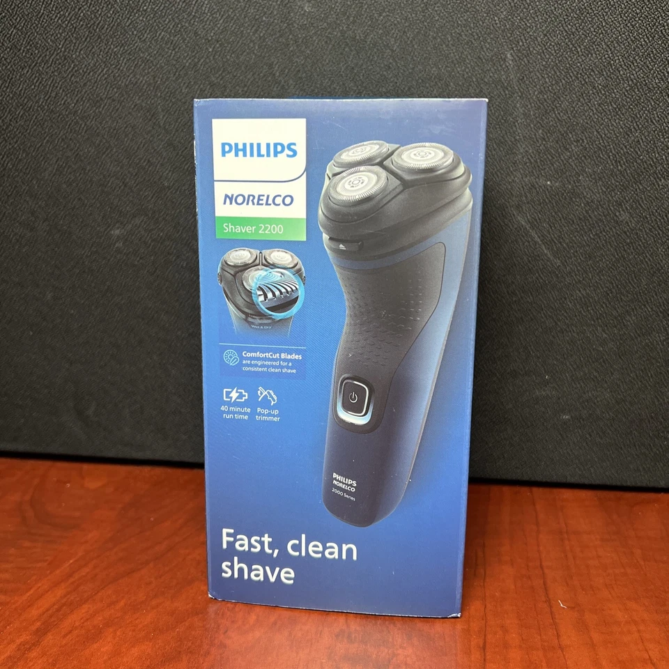 Philips S1143/90 Norelco Shaver 2200 - w/ ComfortCut Blades Rechargeable -