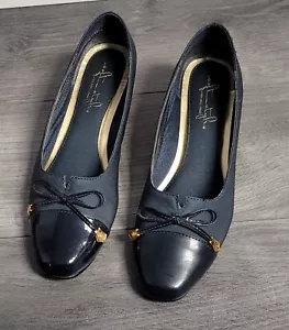 Soft Style (A Hush Puppies Company) Women's Low Heel Pump Shoes Navy Size 6 1/2M - Picture 1 of 7