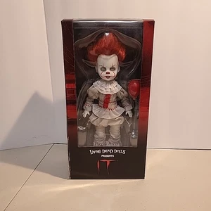Mezco Living Dead Dolls presenta IT 2017 Pennywise bambola nuova - Foto 1 di 7