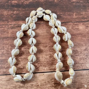 Vintage Cowrie Shell Hawaiian Lei Long Necklace ~ 34” Long ~ No Clasp - Picture 1 of 5