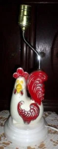 Vintage Porcelain/Ceramic Chicken Lamp 15 inches tall Working Minor damage HL - Picture 1 of 6