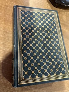 The Old Curiosity Shop by Charles Dickens - International Collectors Library - Picture 1 of 2
