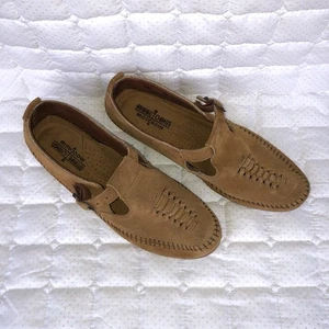 Women's MINNETONKA Leather Moccasin Shoes with Buckle Closure, Size 8.5 - Picture 1 of 12