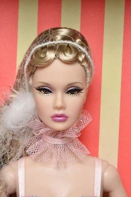 POPPY PARKER L'AERIALISTE 12" DRESS DOLL Le Cirque Cabaret NEW Actual Doll - Image 1 of 3