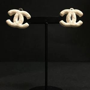 CHANEL CC Logo Silver/White Tone Earrings/6BG0122 - Picture 1 of 8