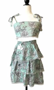 Letarte Set Crop Top Tie Shoulder Tiered Skirt Size XS Green Floral Tropical New - Picture 1 of 12