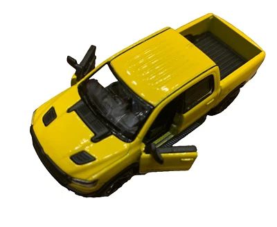 Kinsmart 黄色微型 2019 RAM 1500 皮卡车比例 1: 78 可打开门 — 第 1/4 张图片