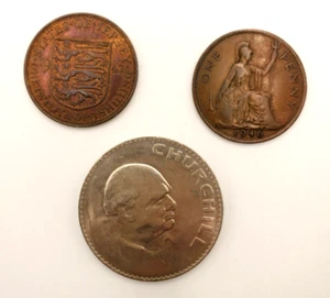 3 monedas británicas - 46 un centavo de Georgivs, 47 un duodécimo chelín, 65 Churchill - Imagen 1 de 8