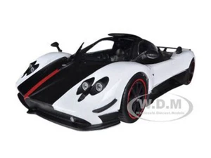 PAGANI ZONDA 5 CINQUE WHITE & BLACK 1/18 DIECAST MODEL CAR BY MOTORMAX 79158 - Picture 1 of 6