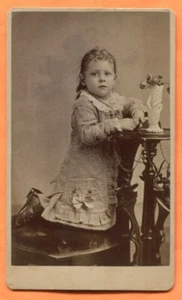 CDV Bellefontaine OH Portrait of a Girl by Koogle circa 1870s Backstamp - Picture 1 of 3