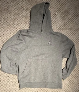 MICHAEL JORDAN NIKE GRAY HOODIE CHICAGO BULLS NWOT DEFECT XL JUMP MAN #23 - Picture 1 of 4