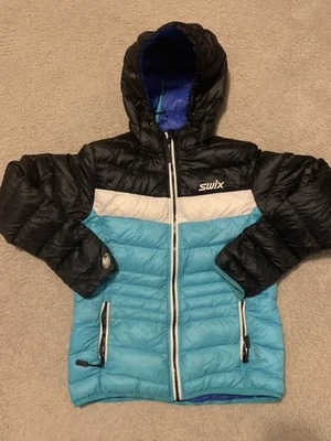 Jaqueta Swix feminina com capuz acolchoada L esqui neve inverno água preta - Imagem 1 de 4