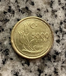 5000 Turkish Lira coin 1996 with Tulips (Laleler) and Mustafa Kemal Atatürk - Picture 1 of 4