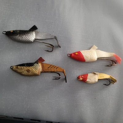 Винтажный. ЛОТ ИЗ 4 VIVAF РЕЗИНОВЫЙ ГОЛЬЯН РЫБОЛОВНЫЕ ПРИМАНКИ, СДЕЛАНО ВО ФРАНЦИИ, 3 - 3", 1 - 2" - Изображение 1 из 4