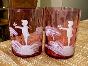 2 VINTAGE “MARY GREGORY” CRANBERRY IVT TUMBLERS – UNUSUAL OPTIC EFFECT - Picture 1 of 6