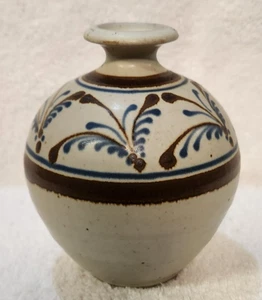 Jarrón Mark Nafziger con tallo de cerámica lanzado a mano firmado 5 1/4" de alto - Imagen 1 de 7