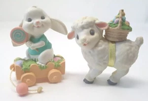 Hallmark Easter Miniatures Figures Lot Of 2 Vintage 80's Bunny Lamb 1.5" - Picture 1 of 4