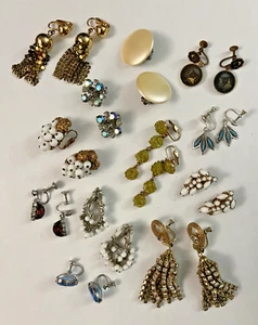Collection Lot 12 Pair Vintage Rhinestone Earrings Weiss Included💗 - Picture 1 of 6