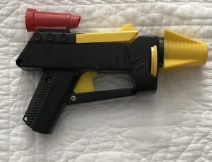 REMCO  SIGNAL GUN  SPACE TOY  C. 1960  USA - Picture 1 of 8