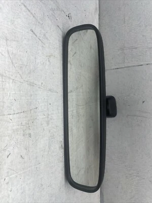 Espejo retrovisor interno Mitsubishi Outlander 2017 atenuación manual  Foto 1 de 4