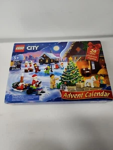 LEGO CITY: LEGO City Advent Calendar (60352) - Picture 1 of 6