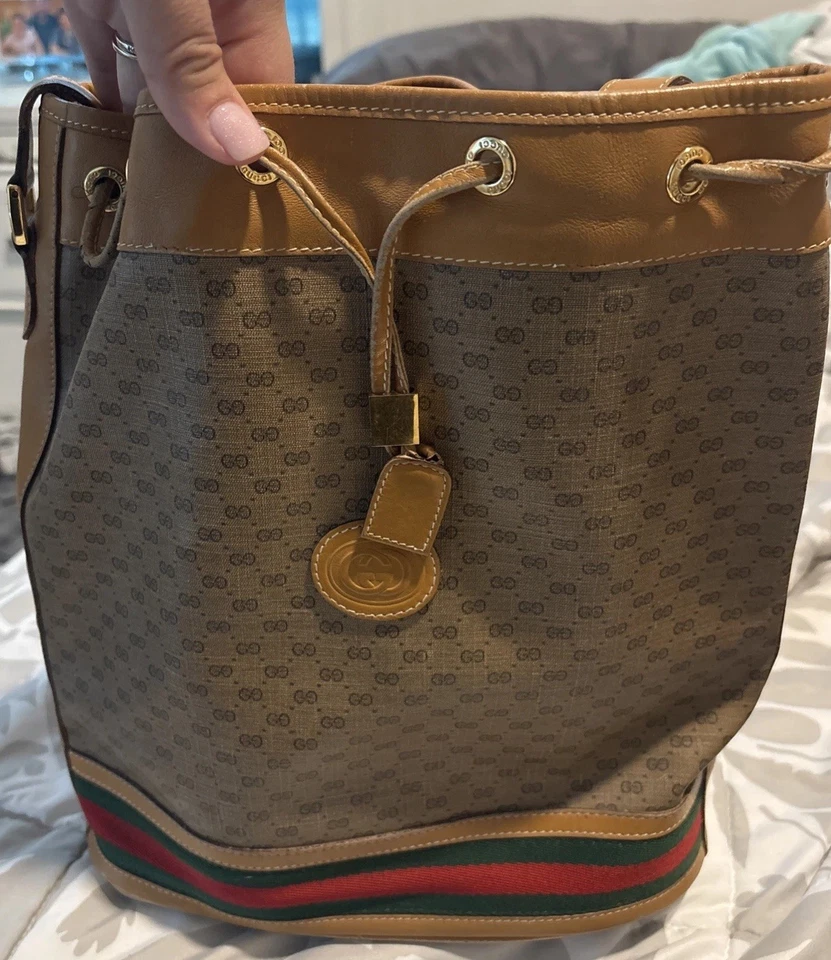 Винтажная сумка-ведро Gucci GG Supreme - Изображение 1 из 4
