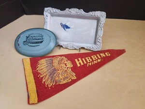 Vintage HIBBING, Minnesota Souvenirs Felt PENNANT INDIAN MAN 2 Trays, TIP TRAY - Picture 1 of 19