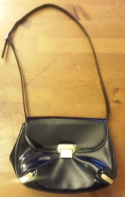 Bolso de hombro vintage, negro, charol, años 60 Foto 1 de 4