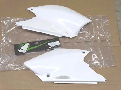 Nuevo UFO 2004-2005 Kawasaki KXF250 Motor Cubierta Lateral Panel Juego 115360  Foto 1 de 4